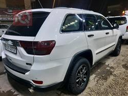 جیپ گراند شیرۆکی